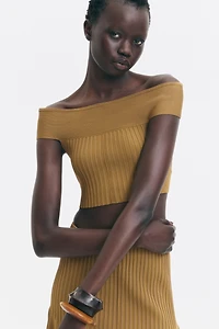 Off-the-Shoulder Crop Top