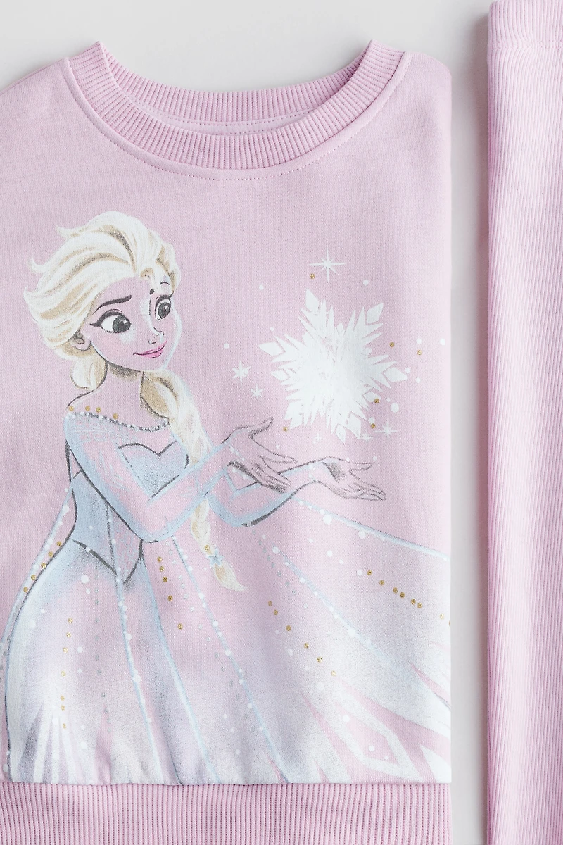 Ensemble 2 pièces avec chandail et legging