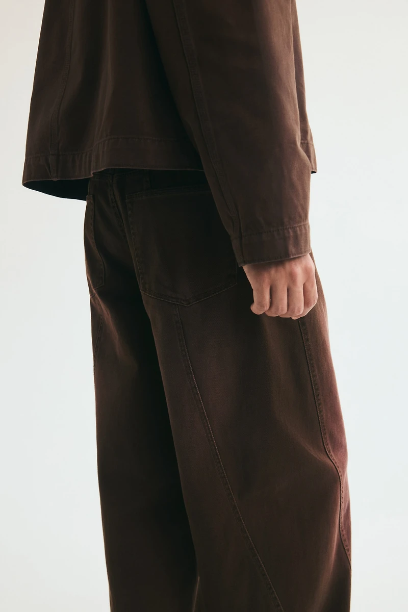Loose-Fit Wide-Leg Twisted-Seam Jeans