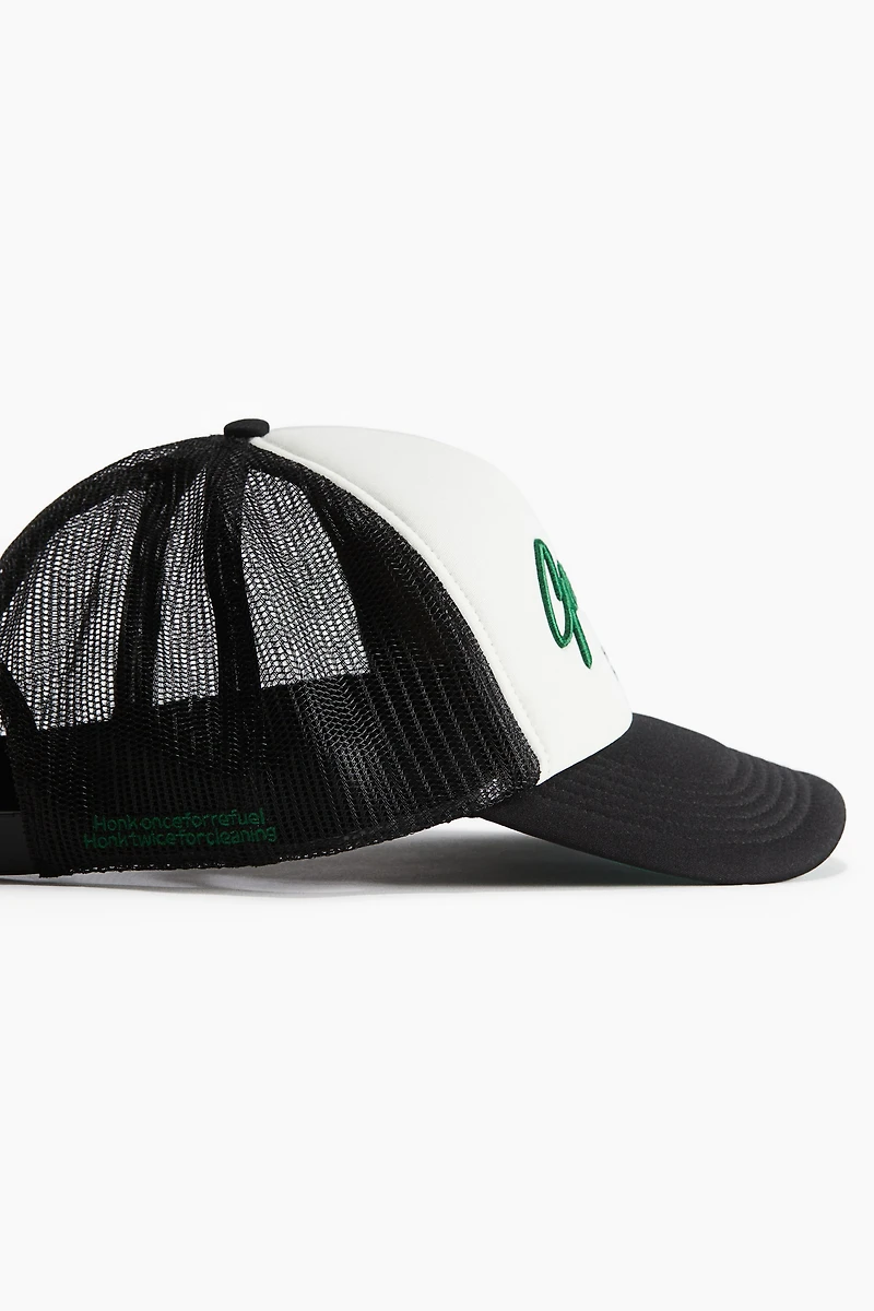 Trucker Cap with Motif