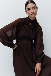 MAMA Robe à manches longues en mousseline