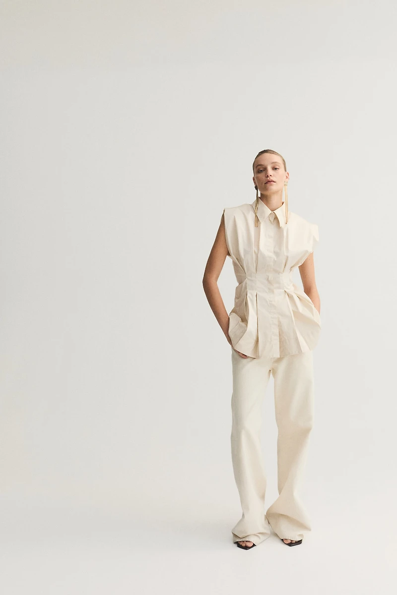 Tapered-Waist Poplin Shirt