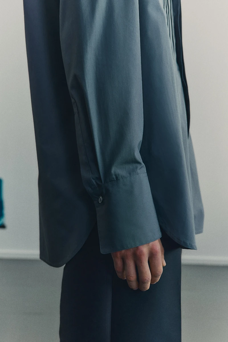 Loose-Fit Tuxedo Shirt