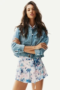Short taille haute avec ceinture