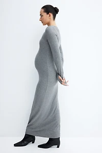 Robe MAMA moulante côtelée