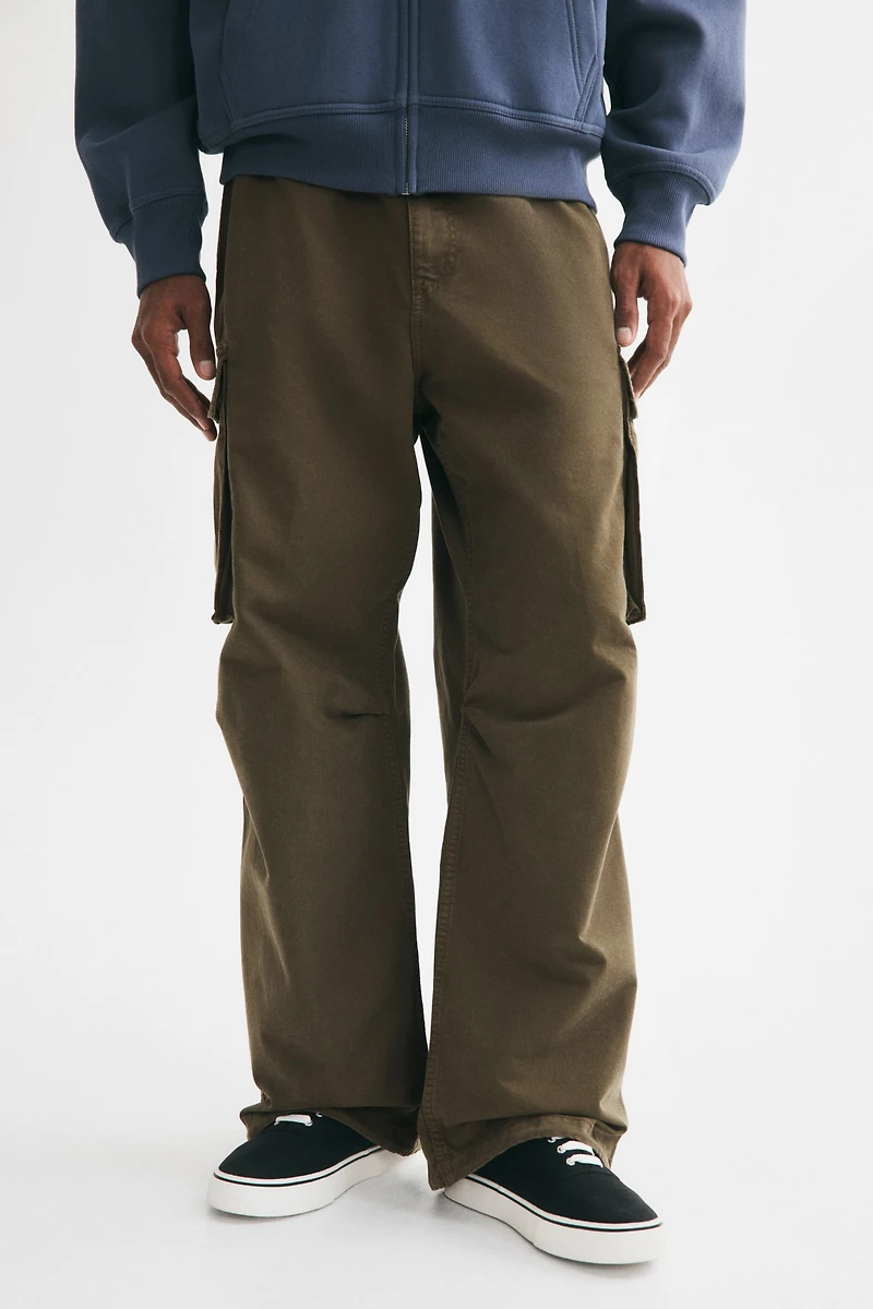 Loose-Fit Cargo Pants