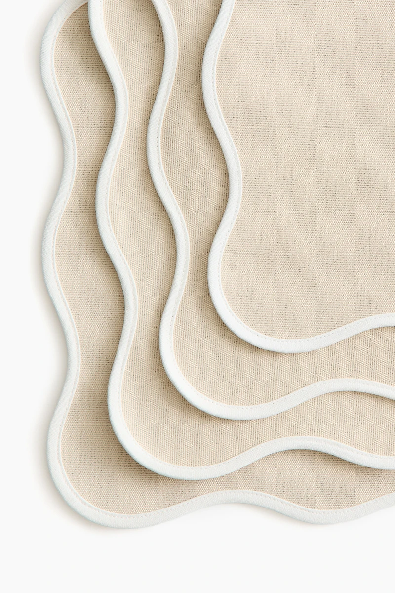 4-Pack Water-Repellent Placemats