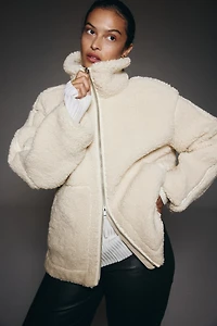 Veste flottante en tissu peluche