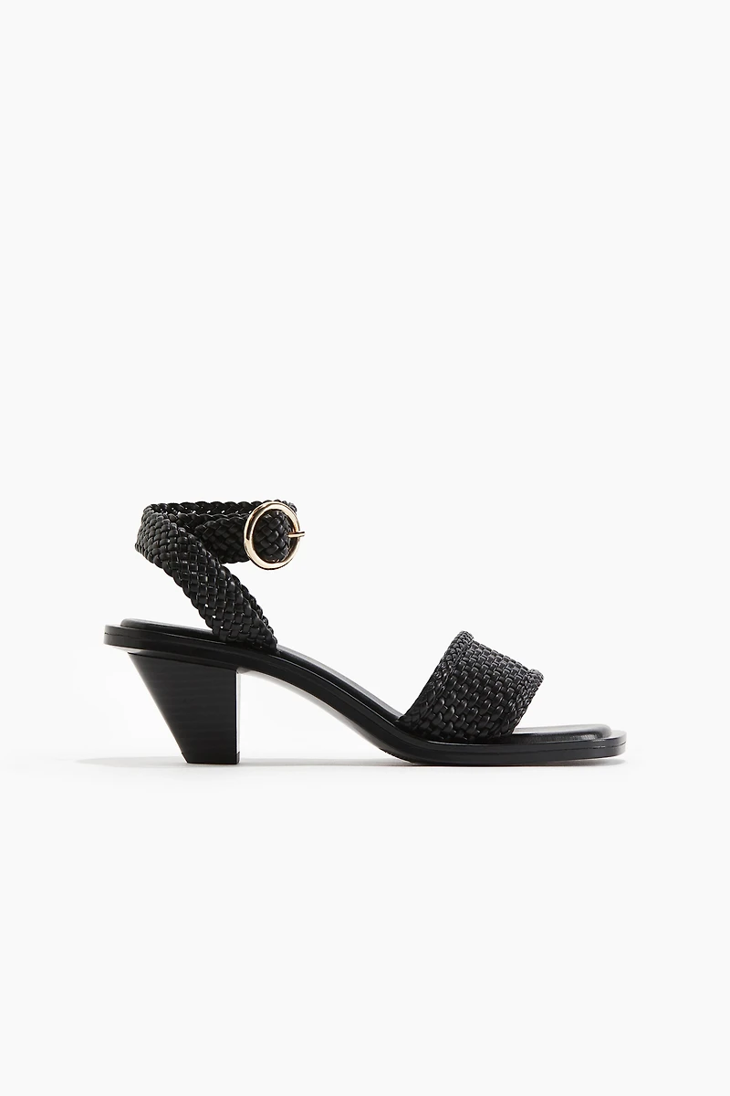 Braided Sandals with Heel