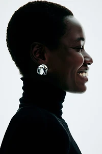 Boucles d'oreilles anguleuses sur tige