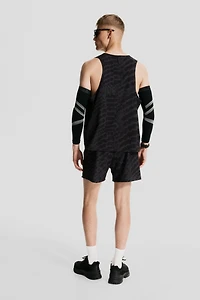 Short Sports Shorts with DryMove™