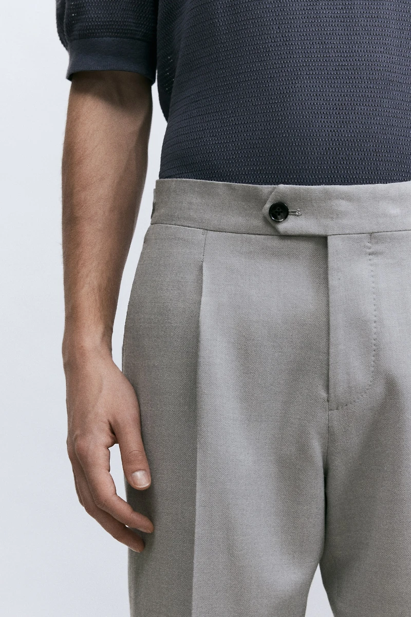 Pantalon classique en laine mélangée