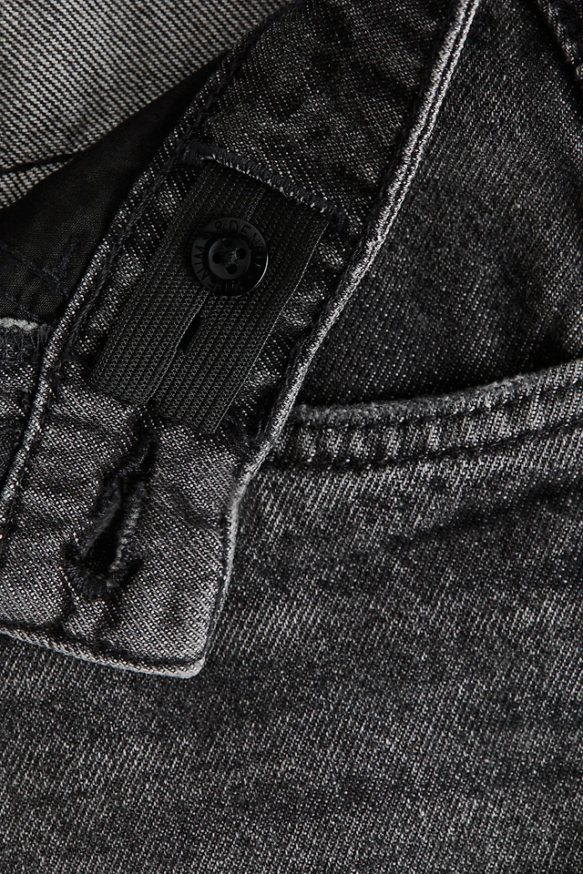 Beck Loose Fit Jeans