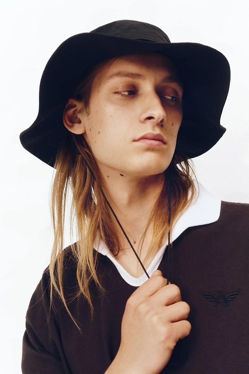 Bucket Hat