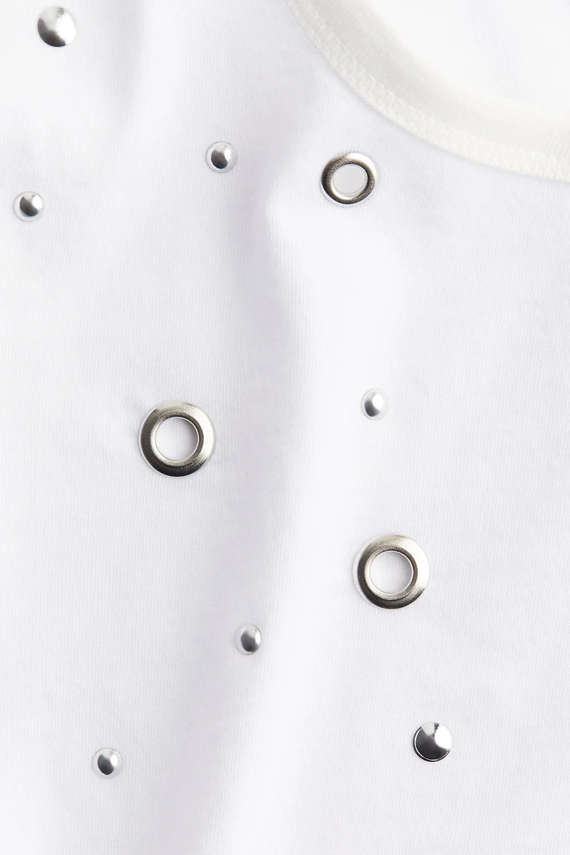 Embellished Cropped T-shirt