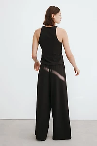 Pantalon plissé avec cordon de serrage