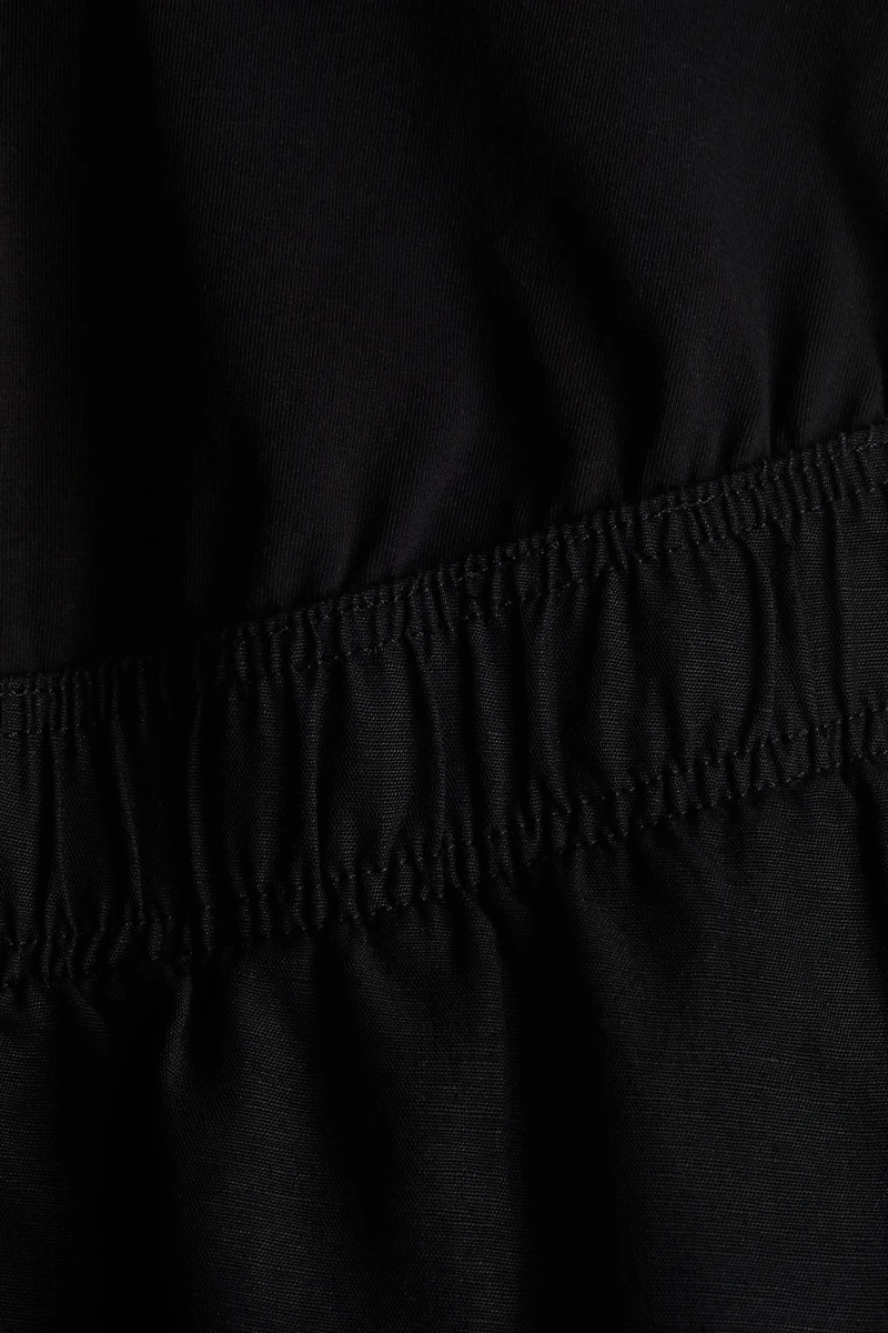 MAMA Linen-Blend Shorts