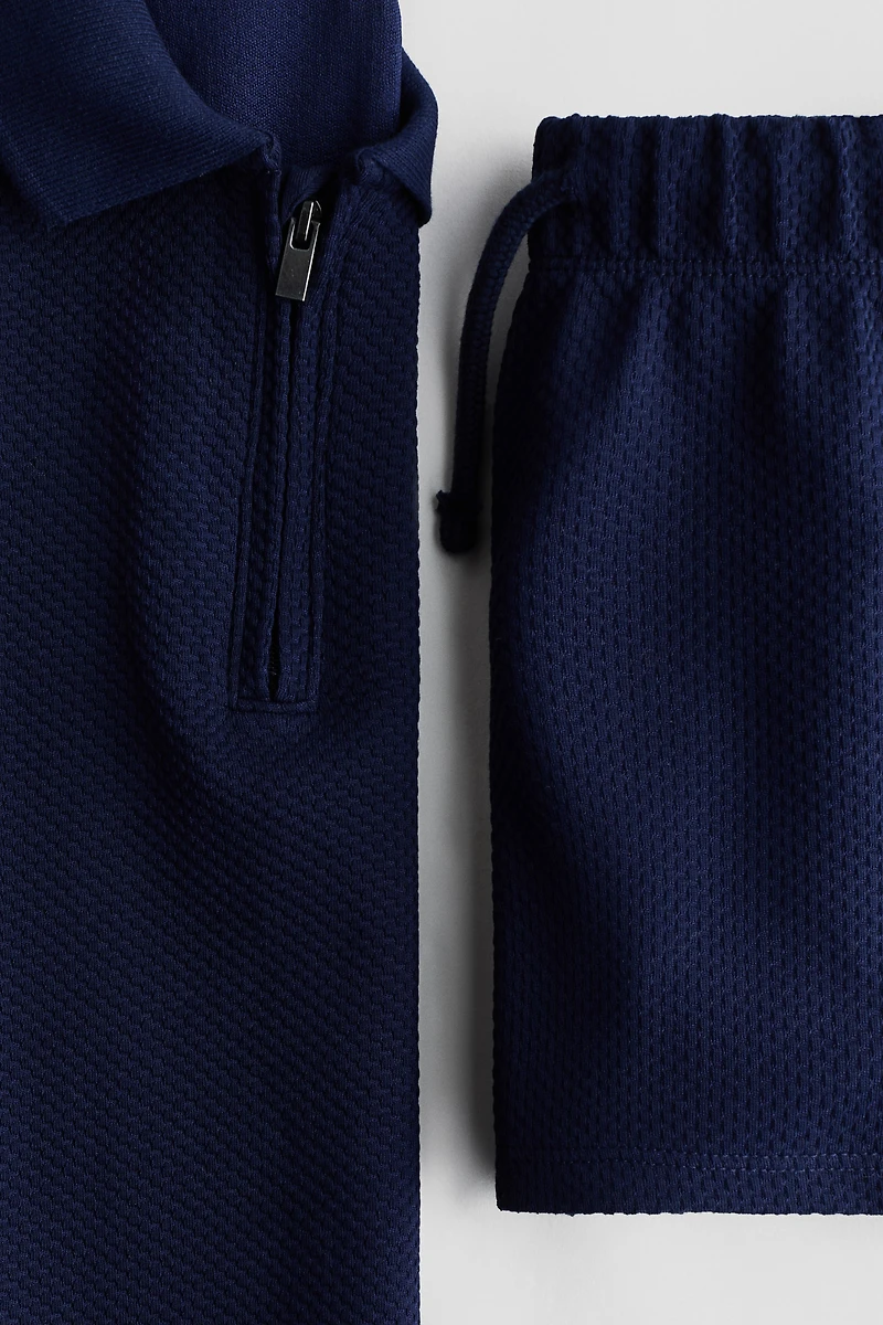 2-Piece Textured Jersey Set