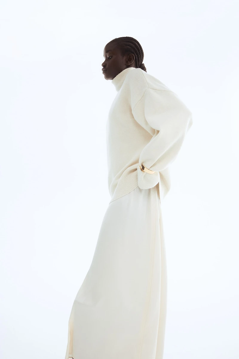 Oversized Mock-Turtleneck Sweater