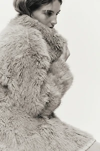 Manteau à col droit