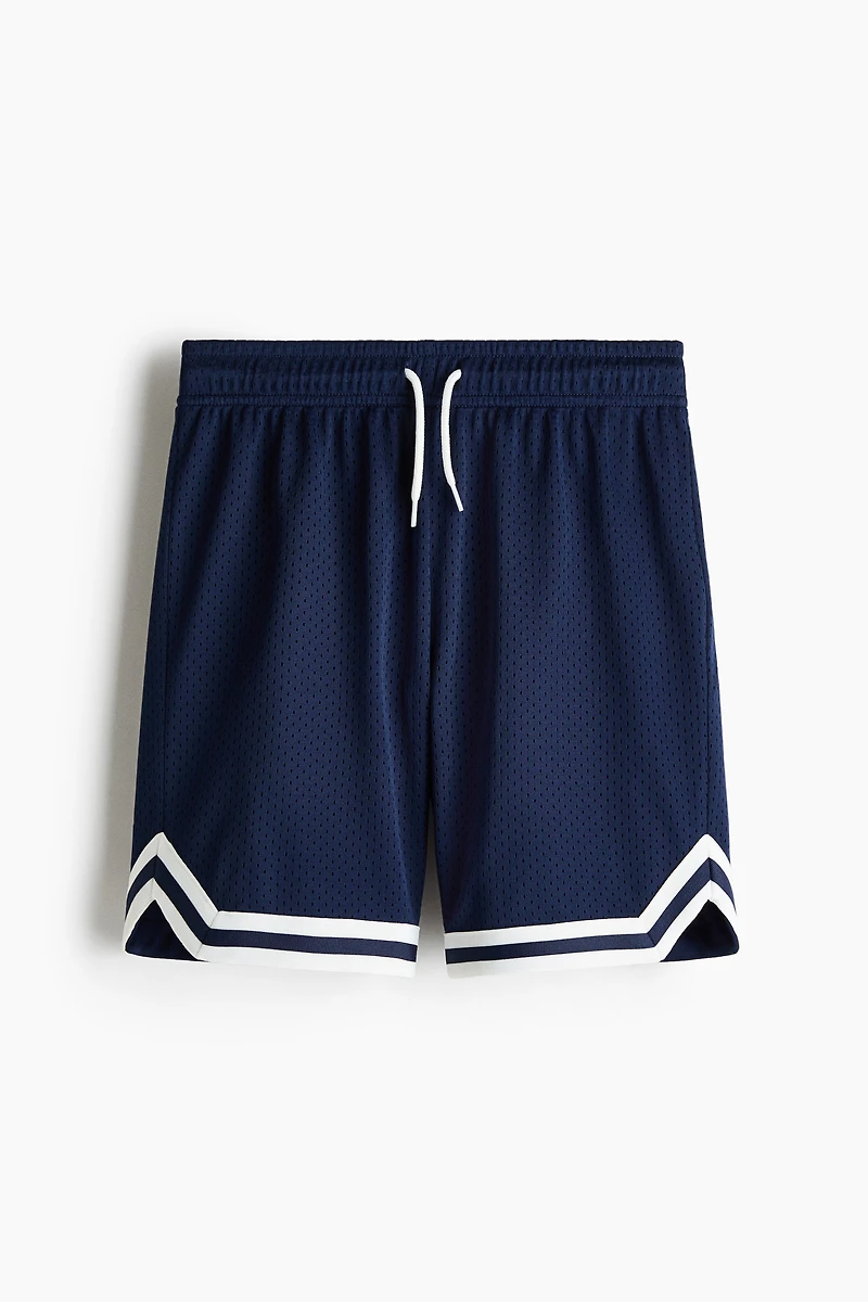 Basketball Shorts with DryMove™