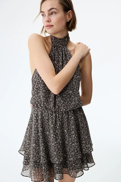 Robe dos nu en mousseline