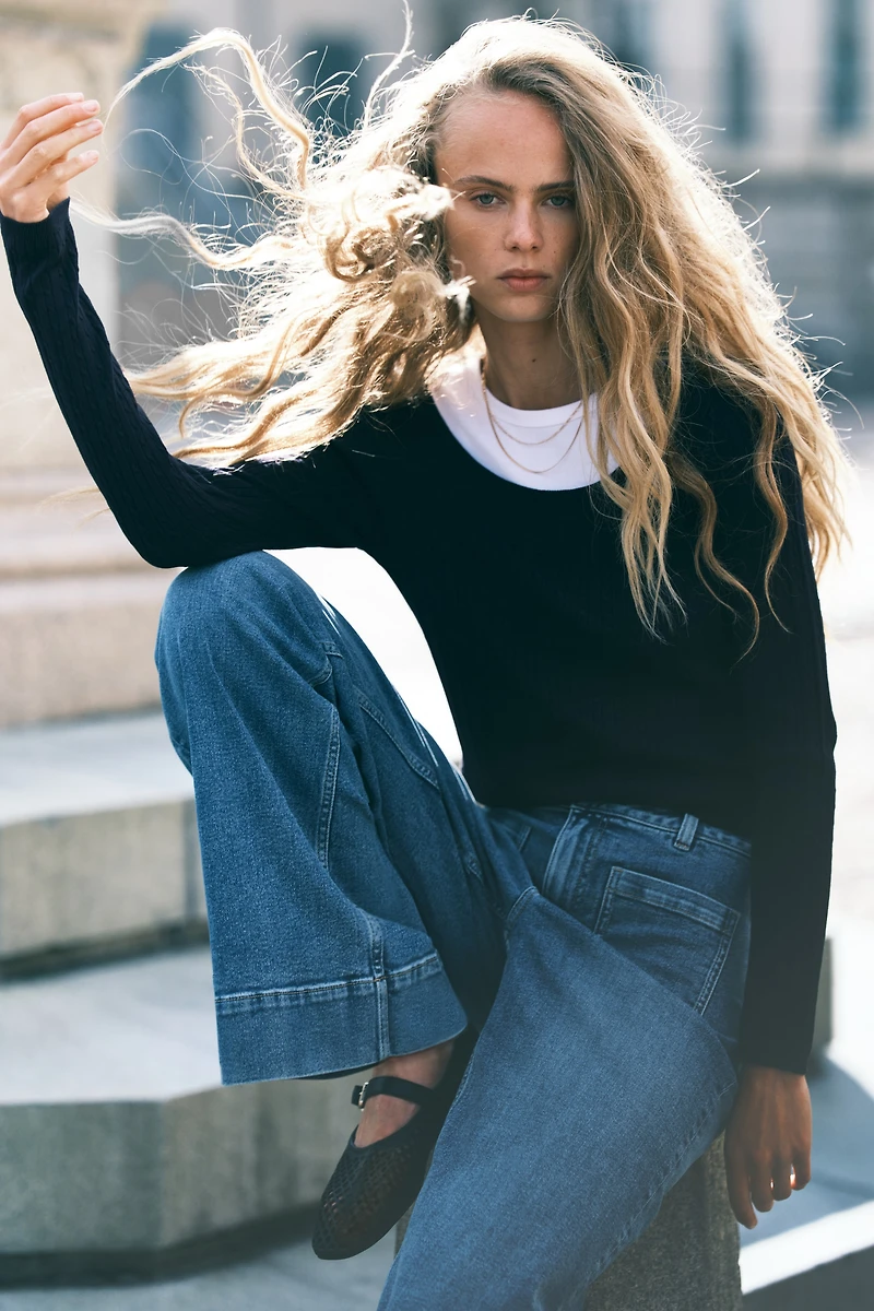 Chandail en tricot torsadé