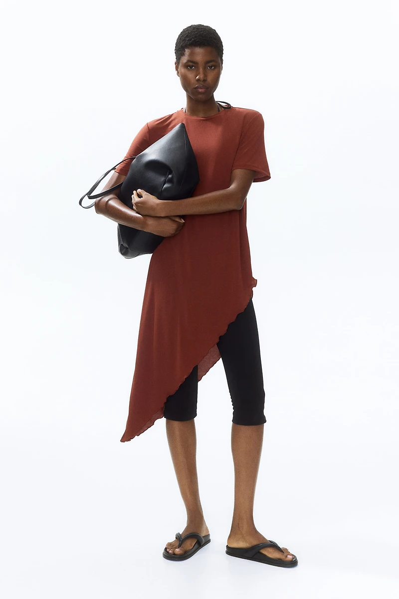 Long T-shirt asymétrique