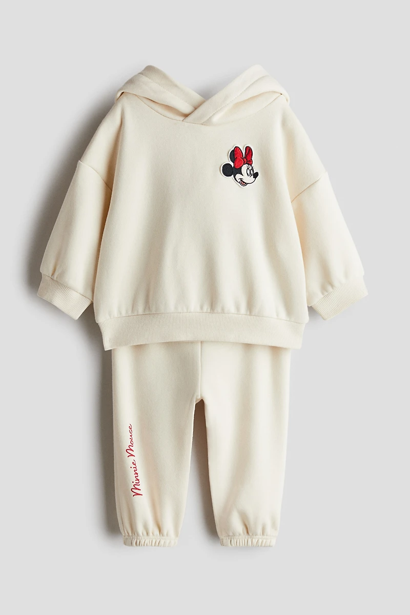 2-Piece Set with Motif