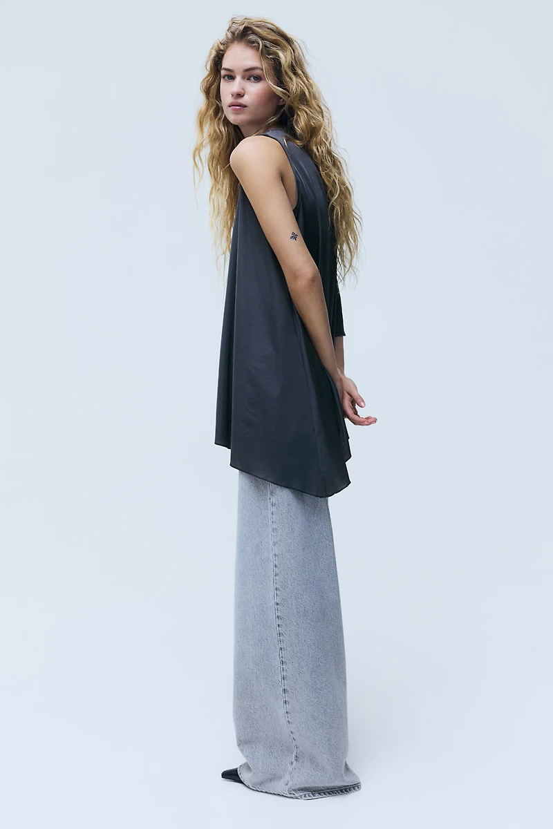 Asymmetric Cape Top