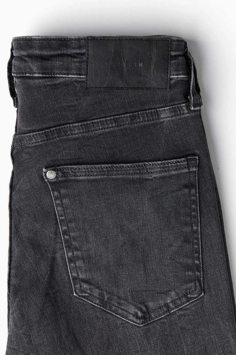 Flared Ultra High Jeans