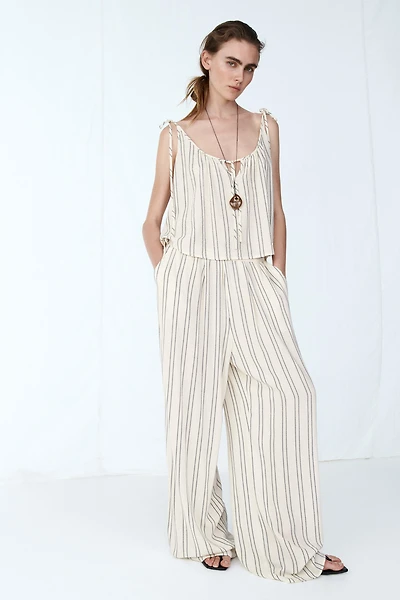Wide-Leg Drawstring Pants