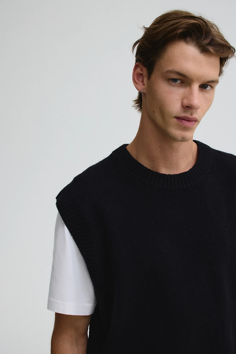 Regular-Fit Sweater Vest