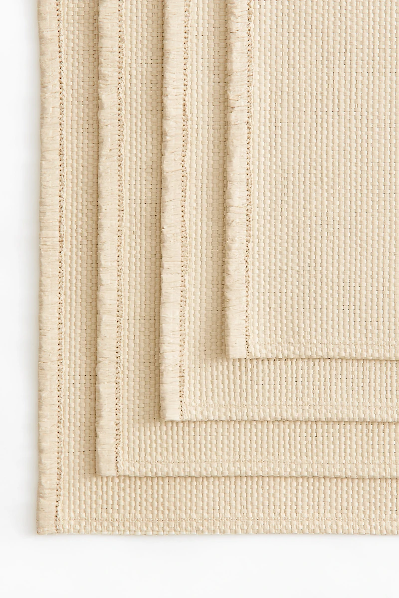 4-Pack Straw Placemats
