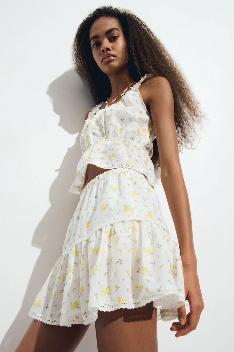 Lace-Detail Mini Skirt