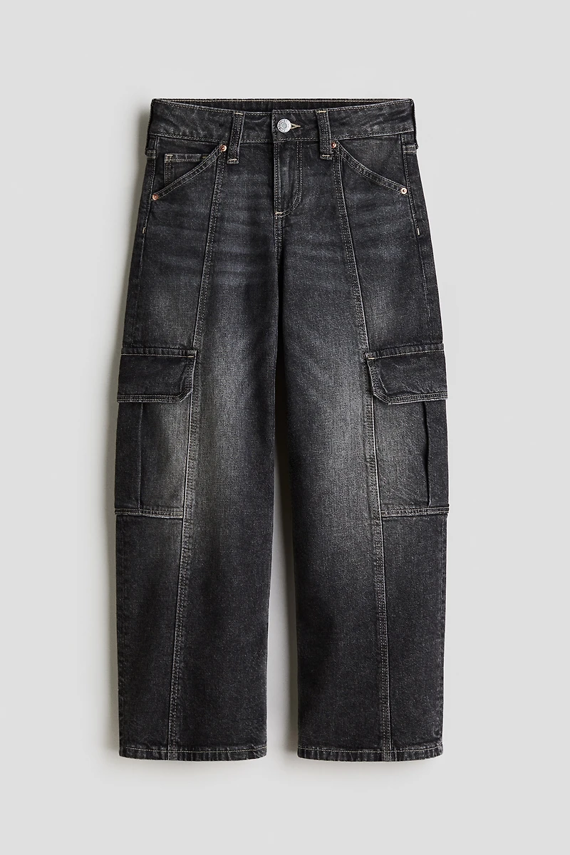 Wide Leg Cargo Jeans