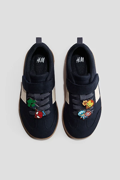 Sneakers with Appliqués