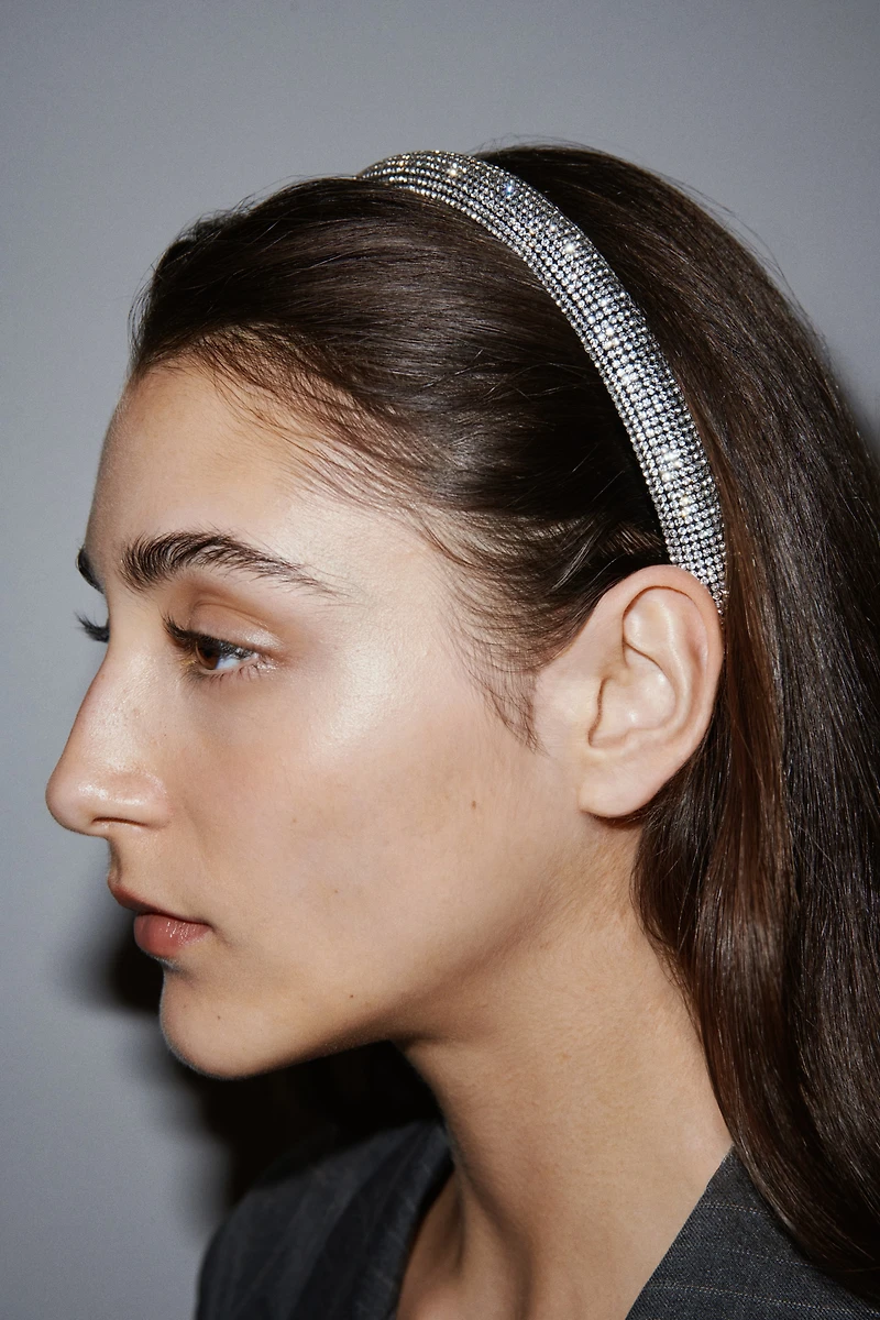 Rhinestone-Embellished Hairband