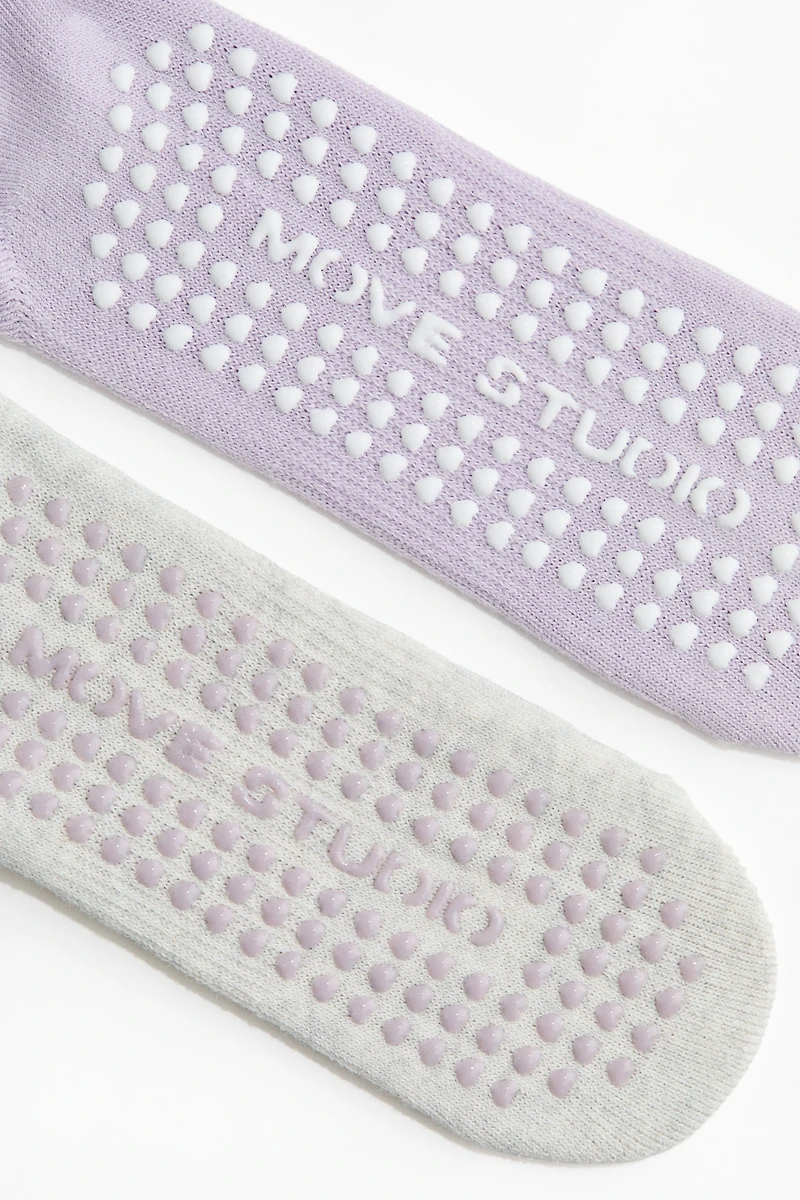 2-Pack Non-Slip Sports Socks