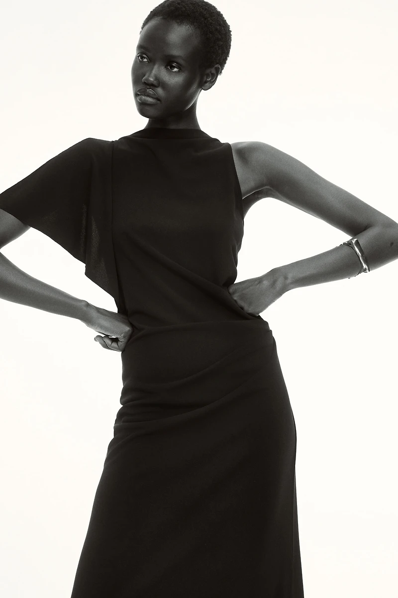 Robe asymétrique en jersey point de Rome