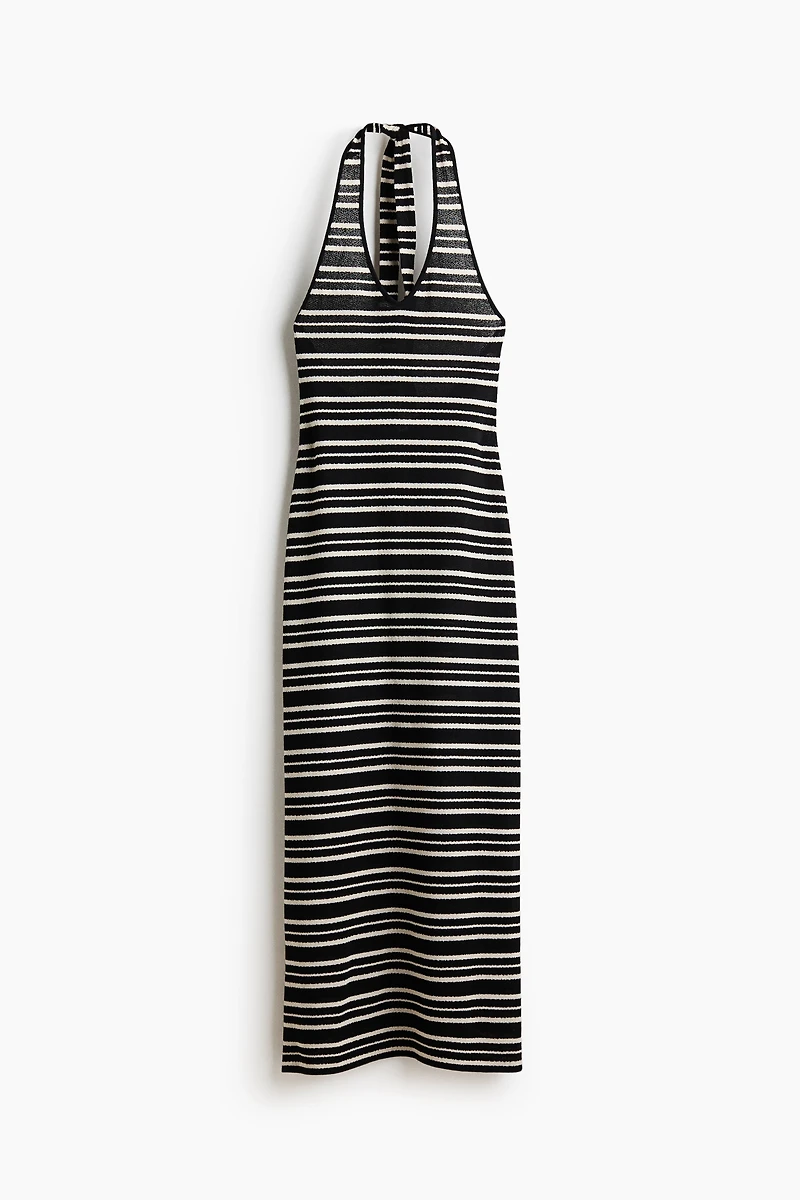 Robe dos nu en tricot