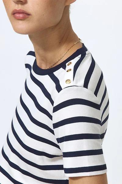 Button-Detail Viscose Top