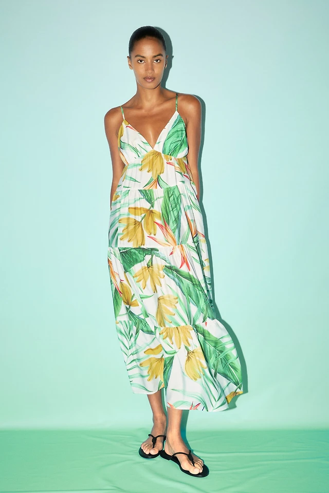 h&m tiered maxi dress H&M floral sheer tiered maxi dress L-XL 1599 php multicolor tiered gathered sleeves sheer unlined fabric A-line fit garter cuffs f x f x 48 in; Comment "Mine" to purchase 04.205 26-04-145