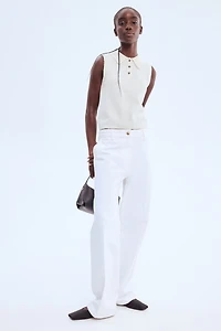 Chandail sans manches avec col