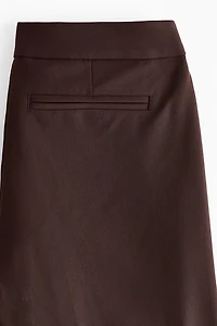 Pantalon taille basse en sergé