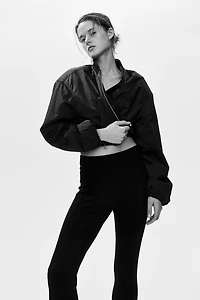 Crease-Front Stirrup Leggings