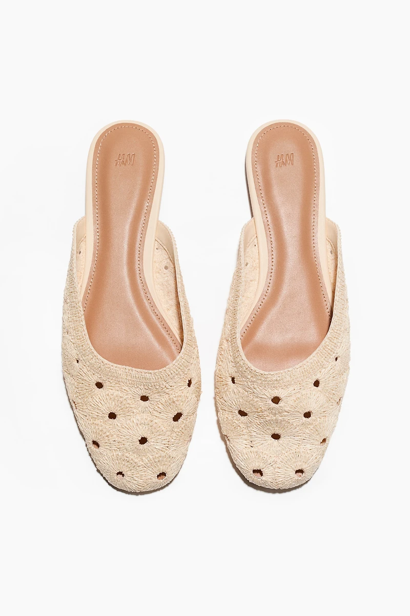 Straw Mules