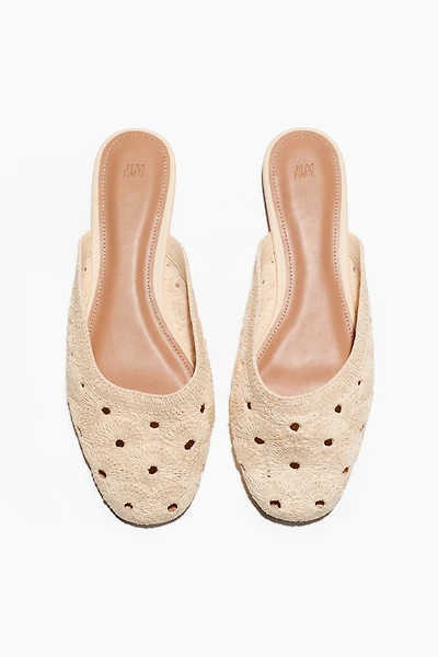 Straw Mules