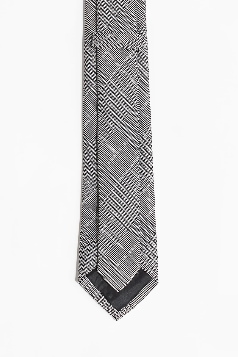 Patterned Tie