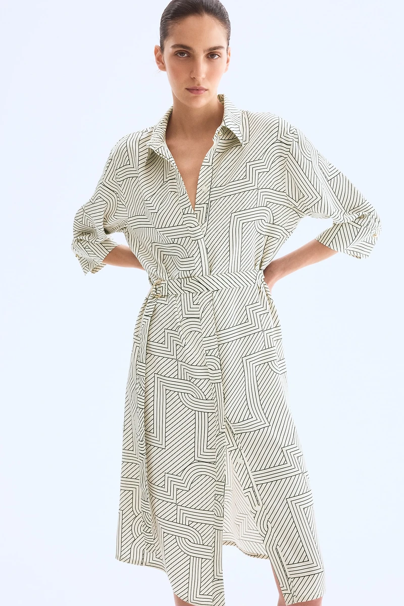 Robe chemise avec ceinture